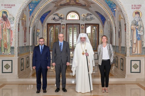 Ambasadorul Franței în vizită de prezentare la Patriarhia Română