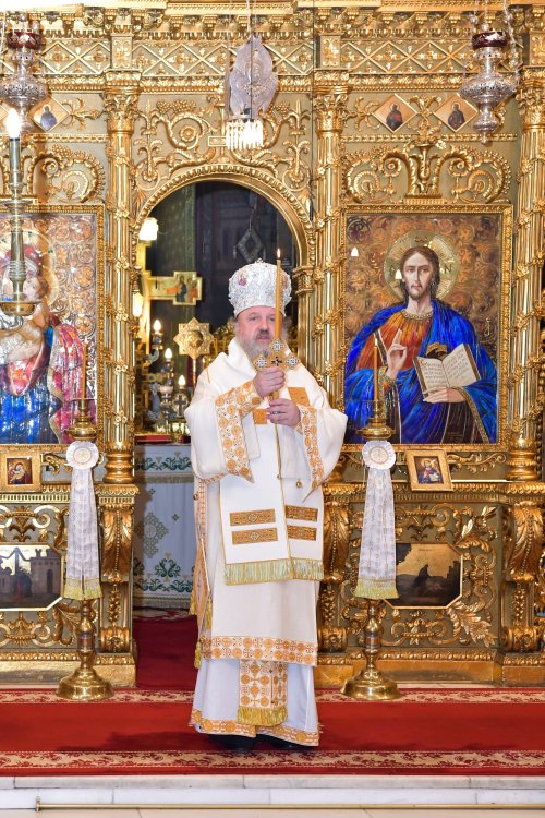 Duminica Vindecării orbului la Catedrala Patriarhală Poza 298816