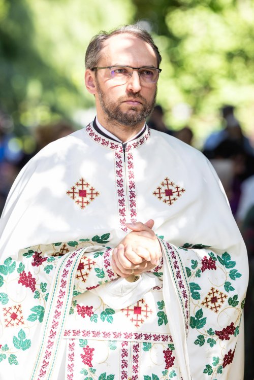 Sfântul Ierarh Luca al Crimeei a fost sărbătorit în Capitală Poza 299075