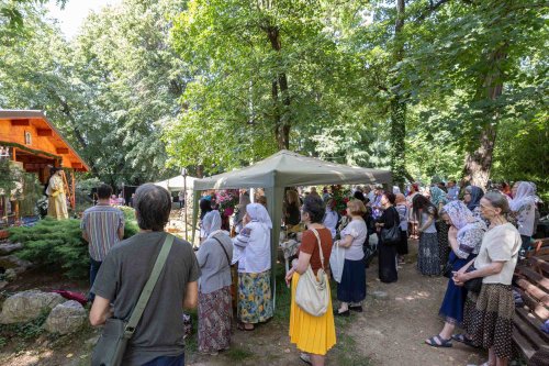 Sfântul Ierarh Luca al Crimeei a fost sărbătorit în Capitală Poza 299104