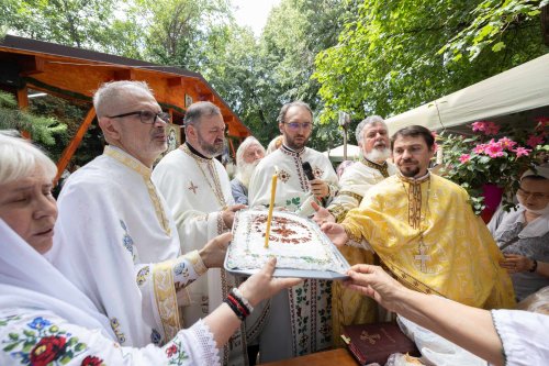 Sfântul Ierarh Luca al Crimeei a fost sărbătorit în Capitală Poza 299113