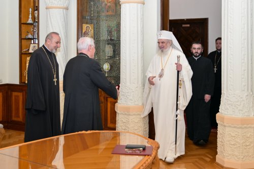 Episcop romano-catolic emerit de Padova în vizită la Patriarhia Română Poza 299202