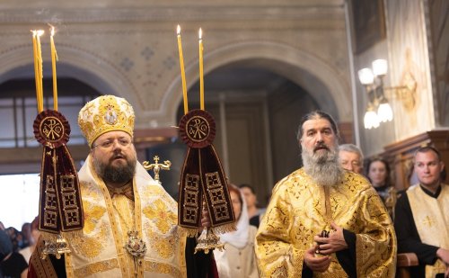 Hram și aniversare în Episcopia Daciei Felix Poza 299260