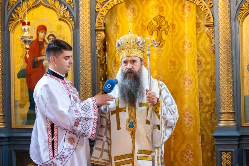 Hram și aniversare în Episcopia Daciei Felix Poza 299393