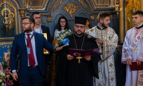 Hram și aniversare în Episcopia Daciei Felix Poza 299445