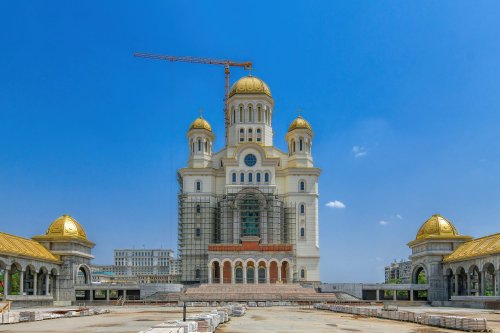 Catedrala dedicată memoriei eroilor români, la ceas de prăznuire Poza 299237