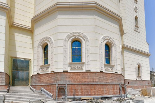 Catedrala dedicată memoriei eroilor români, la ceas de prăznuire Poza 299242