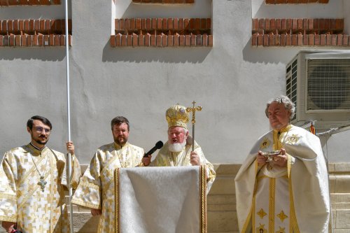 Biserica Zlătari din București a fost sfințită Poza 300090