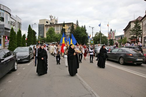 Orașul Piatra Neamț în haine de sărbătoare Poza 300702