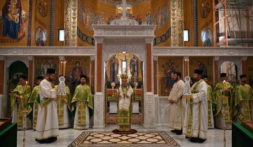 Praznicul Rusaliilor la Catedrala Episcopală din Oradea Poza 300937