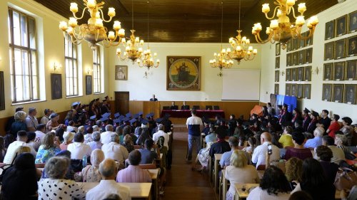 Absolvenții teologi din Sibiu au depus jurământul Poza 301222