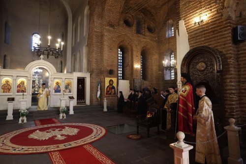 Au debutat evenimentele dedicate alegerii celui de‑al patrulea Patriarh al Bulgariei Poza 301187