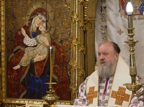 Corifeii Apostolilor au fost sărbătoriți la Catedrala Patriarhală Poza 301160
