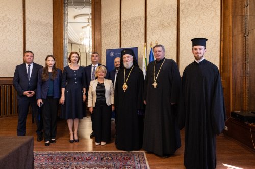 Delegație a Patriarhiei Române în vizită la Ambasada României în Republica Bulgaria Poza 301241