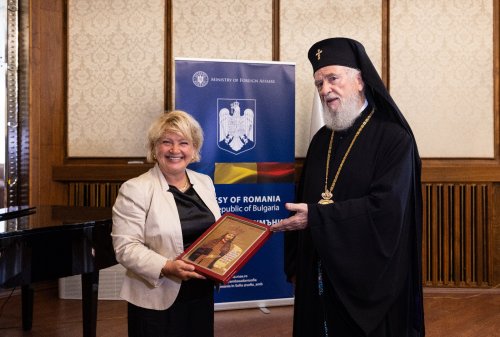Delegație a Patriarhiei Române în vizită la Ambasada României în Republica Bulgaria Poza 301242