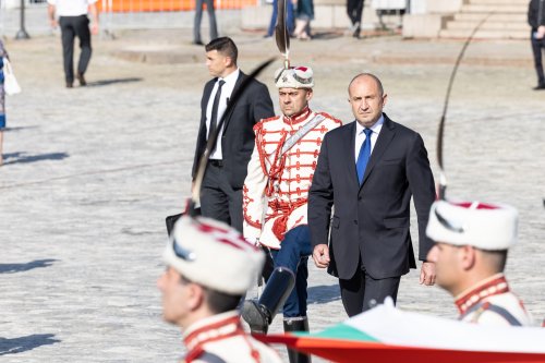 Întronizarea noului Patriarh al Bisericii Ortodoxe Bulgare Poza 301981