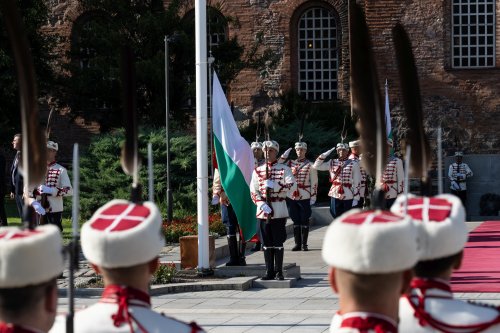 Întronizarea noului Patriarh al Bisericii Ortodoxe Bulgare Poza 301982