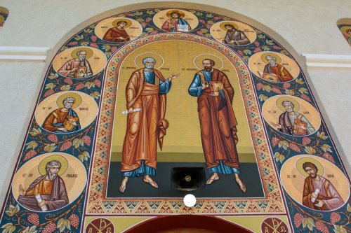 Sfințirea picturii unei biserici din Botoșani Poza 301301