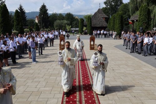 Slujiri arhiereşti în Episcopia Maramureşului şi Sătmarului Poza 301696