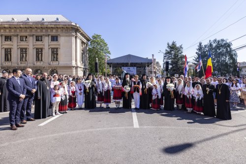 Emoție și entuziasm la debutul Întâlnirii Tinerilor Ortodocși de la Ploiești Poza 301867