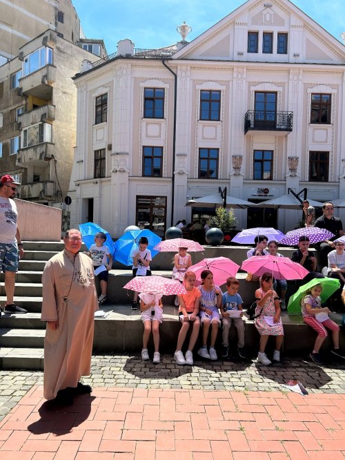 Activităţi pentru copii desfăşurate de o parohie românească din Serbia Poza 302218