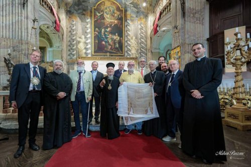 Vizită de trei zile a Patriarhului Ecumenic în Italia Poza 302159