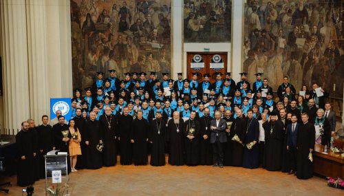 Festivitate de absolvire la Facultatea de Teologie Ortodoxă din Cluj-Napoca Poza 302271