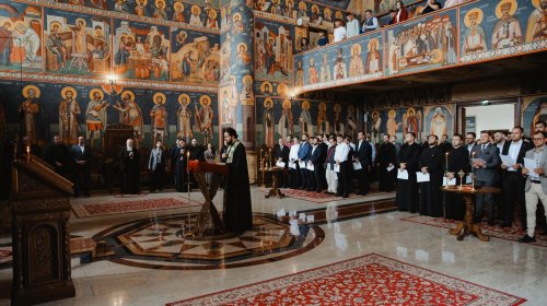 Festivitate de absolvire la Facultatea de Teologie Ortodoxă din Cluj-Napoca Poza 302277