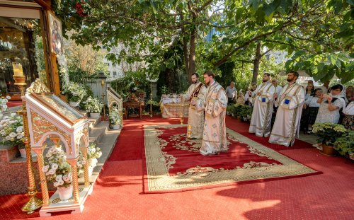 Priveghere în cinstea Icoanei Maicii Domnului „Prodromița” la Paraclisul Catedralei Naționale Poza 302560