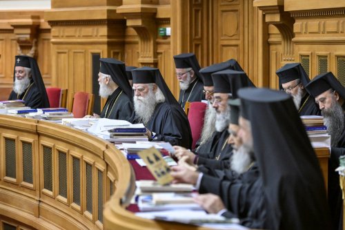Ședință de lucru a Sfântului Sinod al Bisericii Ortodoxe Române Poza 302464