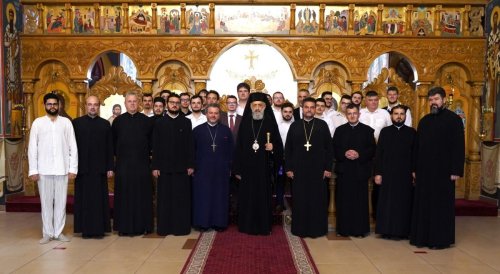 Festivitatea de absolvire la Facultatea de Teologie Ortodoxă din Alba Iulia Poza 302737