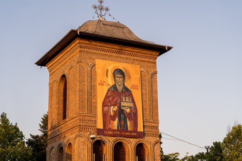 Sfântul Cuvios Dimitrie cel Nou i-a primit pe pelerini în cetatea sa Poza 302980
