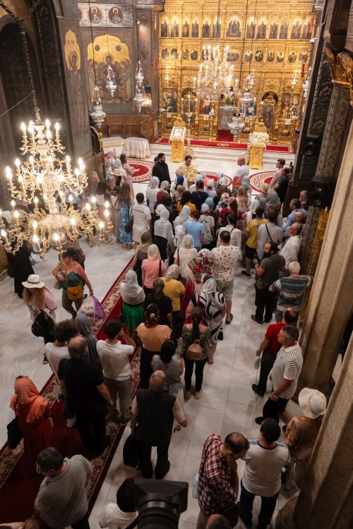 Rugăciune de seară la Catedrala Patriarhală Poza 303222