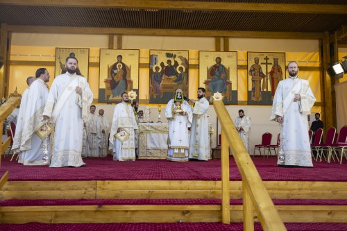 Duminica a 3-a după Rusalii la Catedrala Patriarhală Poza 303264