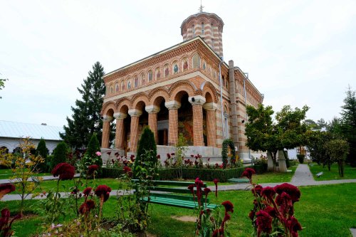 Readucerea moaștelor Cuviosului Dimitrie la Catedrala Patriarhală, în 1945 Poza 301824