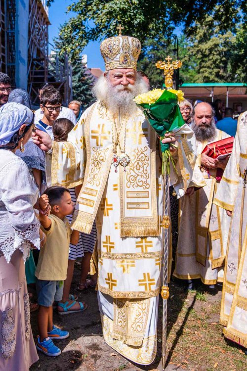 Duminica a 3-a după Pogorârea Sfântului Duh la Mănăstirea „Sfântul Ioan cel Nou de la Suceava” Poza 303312