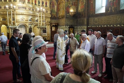 Popas de rugăciune la Catedrala Arhiepiscopală din Galaţi Poza 303319