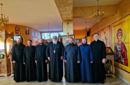Întâlnire a clericilor români  din Protoieria Lazio I Poza 303697