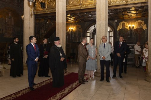 Secretarul de stat pentru Culte și Naționalități de la Budapesta în vizită la Patriarhia Română Poza 303732