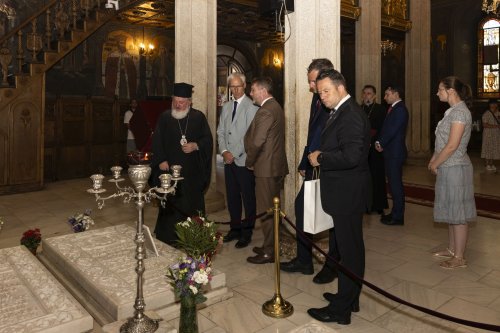 Secretarul de stat pentru Culte și Naționalități de la Budapesta în vizită la Patriarhia Română Poza 303738