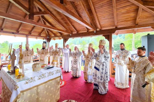 Liturghie arhierească și omagiu pentru Episcopul Gurie Georgiu Poza 303805