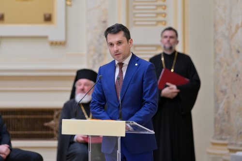 Mesaje transmise la aniversarea zilei de naștere a Patriarhului României Poza 303908