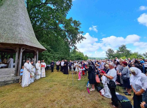 Hramul Mănăstirii „Sfânta Maria Magdalena” din Oarța de Sus Poza 304024