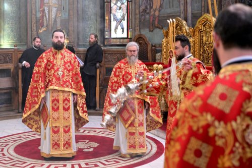 Patriarhii Iustin şi Teoctist au fost pomeniți la Catedrala Patriarhală Poza 304295