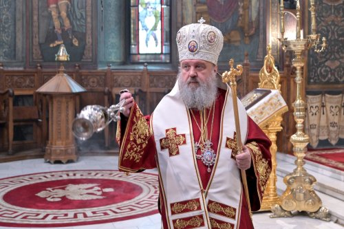 Patriarhii Iustin şi Teoctist au fost pomeniți la Catedrala Patriarhală Poza 304310