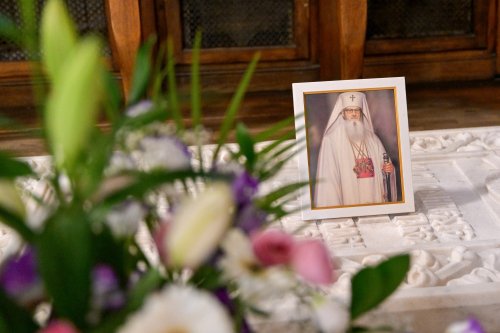 Patriarhii Iustin şi Teoctist au fost pomeniți la Catedrala Patriarhală Poza 304327