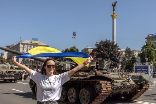 Tot mai mulți ucraineni ar face concesii teritoriale în schimbul păcii Poza 304386