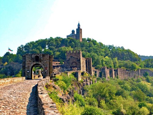 Sclipirile Luminii: Veliko Târnovo, Bulgaria, tradiţie şi modernitate Poza 304712