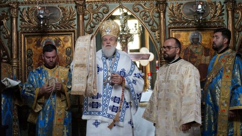 Hirotonie la Catedrala Episcopală din Slobozia Poza 304828