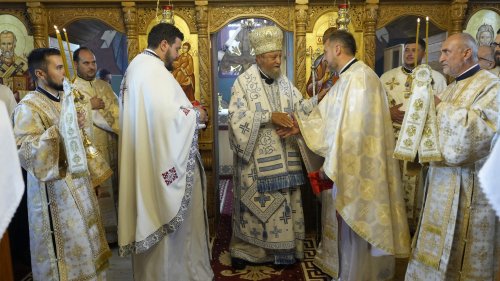 Biserica din Brădeni, județul Sibiu, a fost târnosită Poza 304906